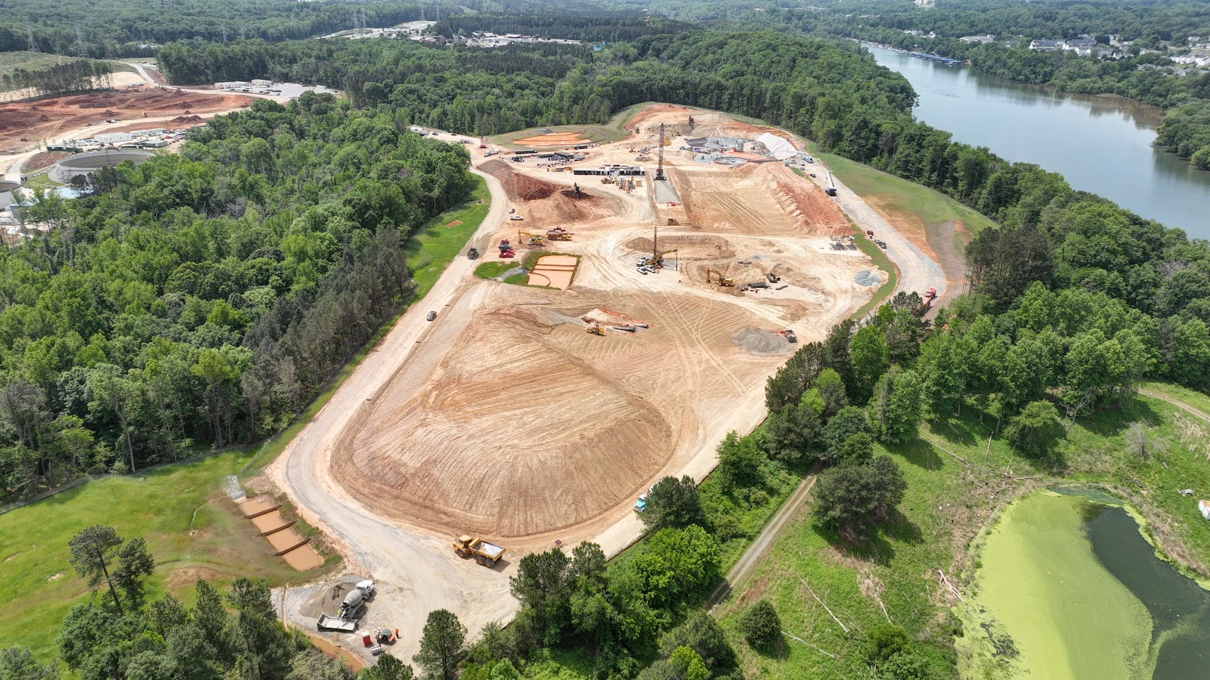 Stowe Aerial of entire constructions site with ground breaking