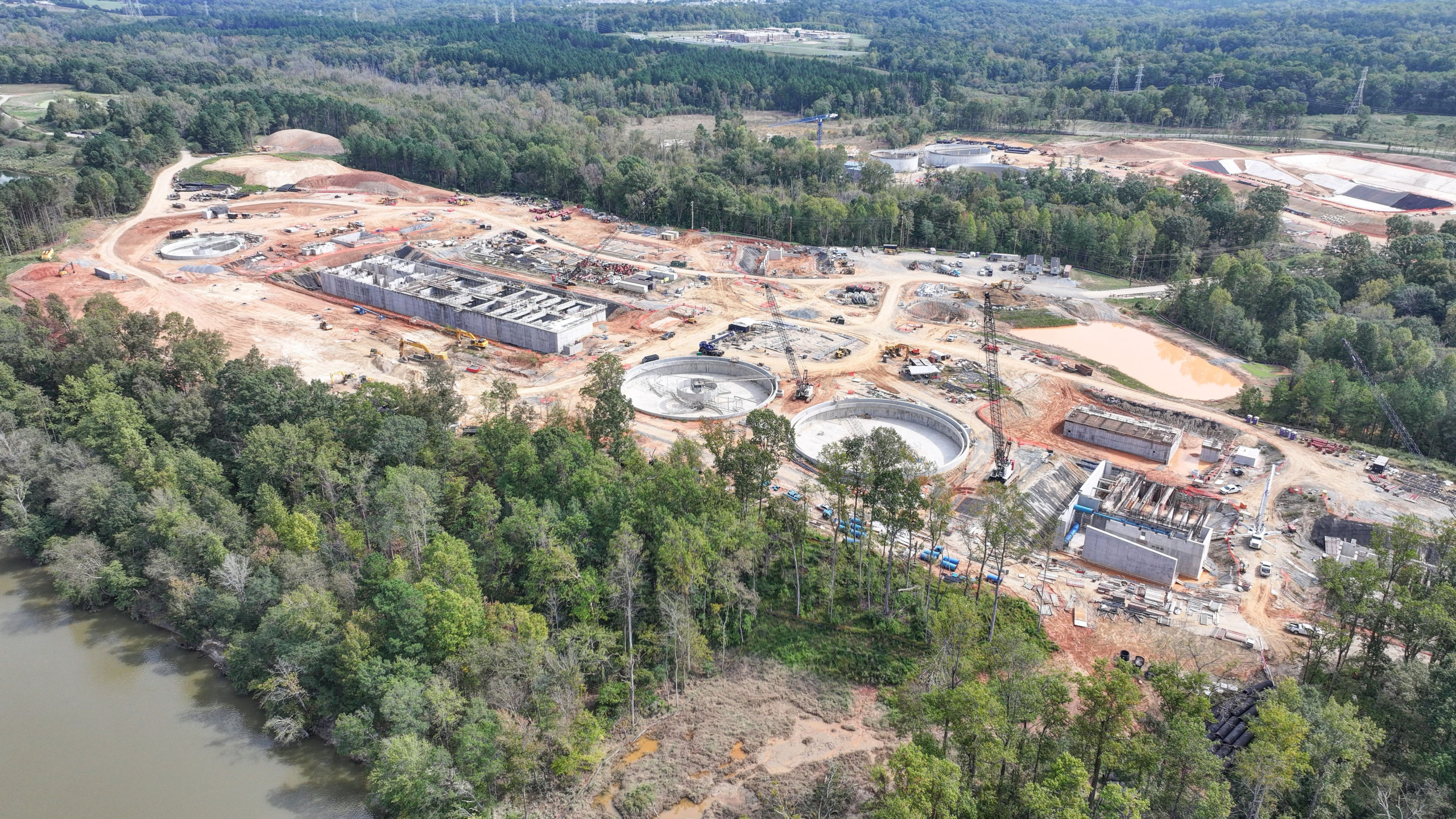 Aerial view of the Stowe construction site.